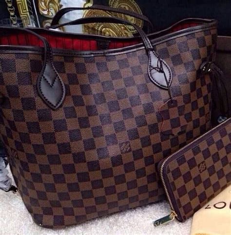 louis vuitton pouch damier|louis vuitton checkered tote bag.